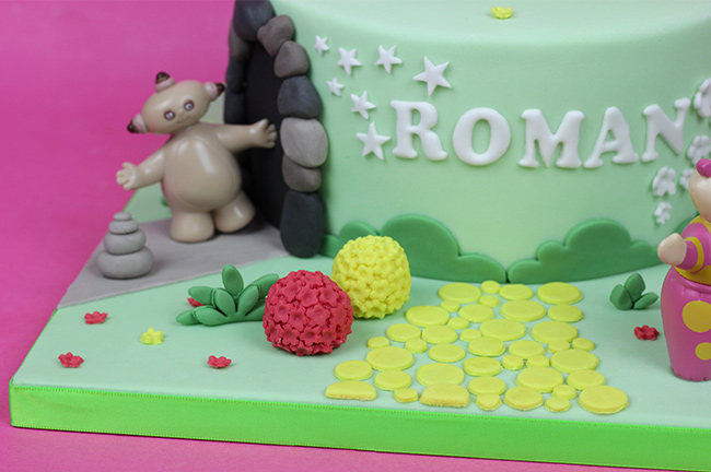 Roman's-INTG-Cake-1