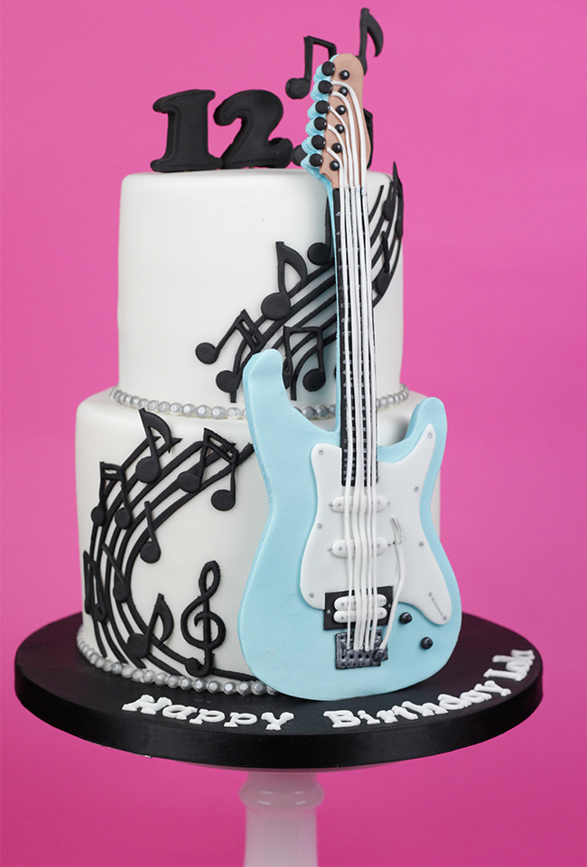Guitar cake - Cakey Goodness