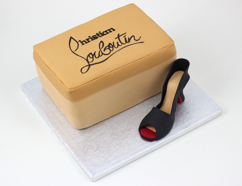 Christian-Louboutin-Shoebox-Cake