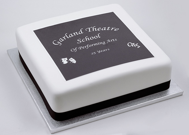 Garland-Theatre-Cake