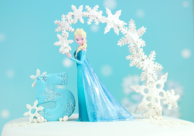 Frozen-Elsa-Cake-3