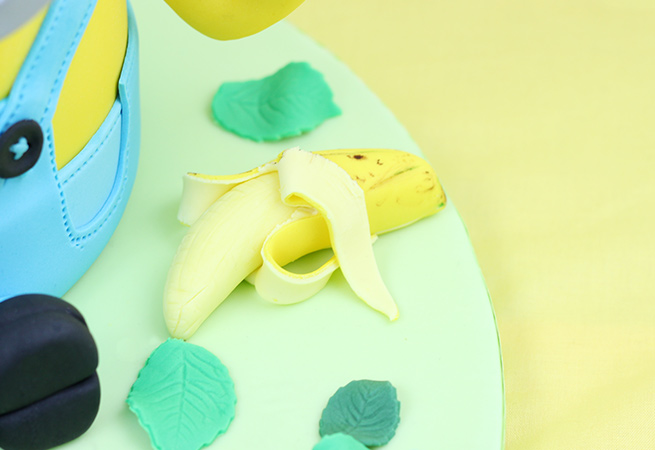 Minion-Bob-Cake-Banana