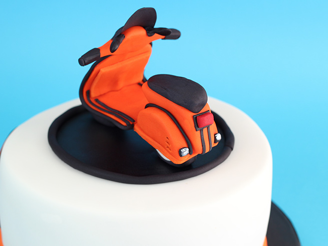 Scooter-Cake-2