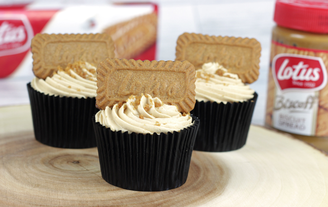 Lotus-Biscoff-Cupcakes-2