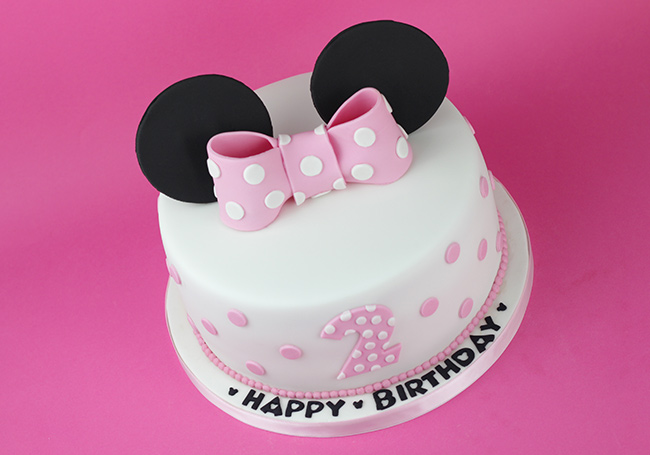 minnie-mouse-cake-2