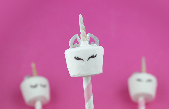 Unicorn-Marshmallow-Pops-4