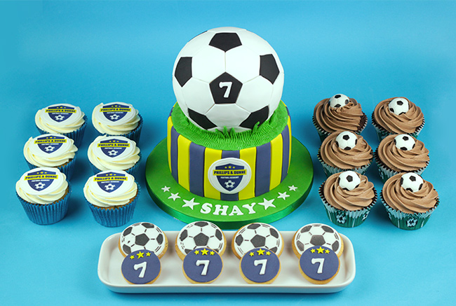 Football-Cakes
