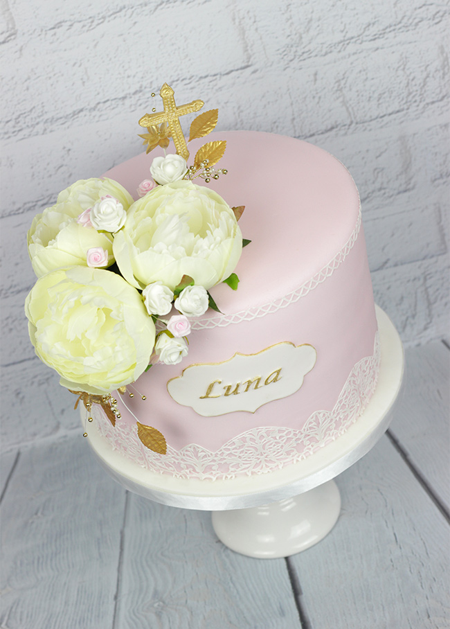 Luna's-Christening-Cake-3