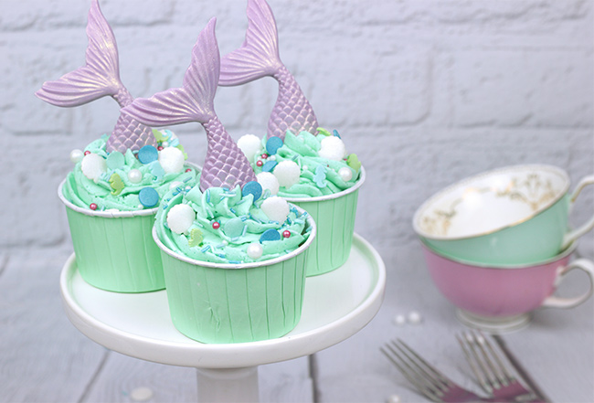 Mermaid-Tail-Cupcakes-4