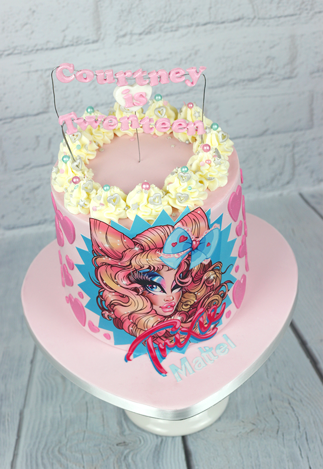 Trixie-Mattel-Cake-3