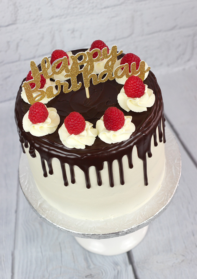 Raspberry-Drip-Cake-7