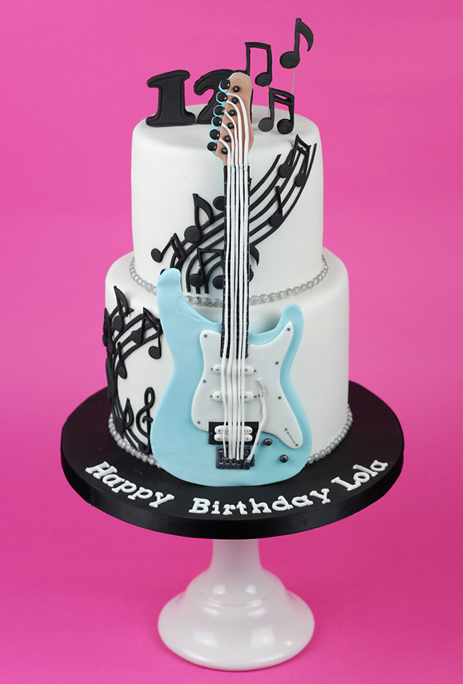 Guitar-Cake-1