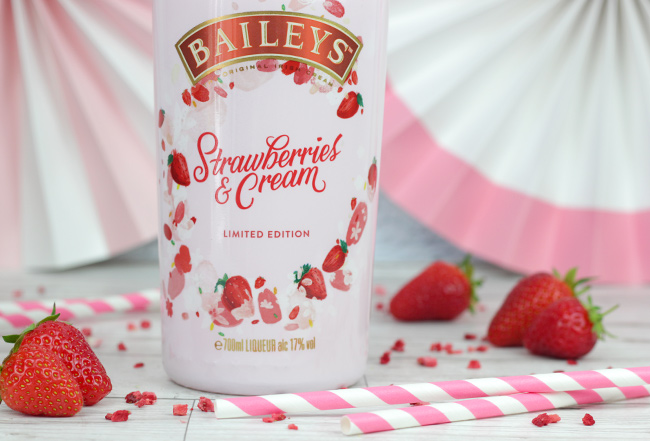 Baileys-Strawberry-&-Cream-1