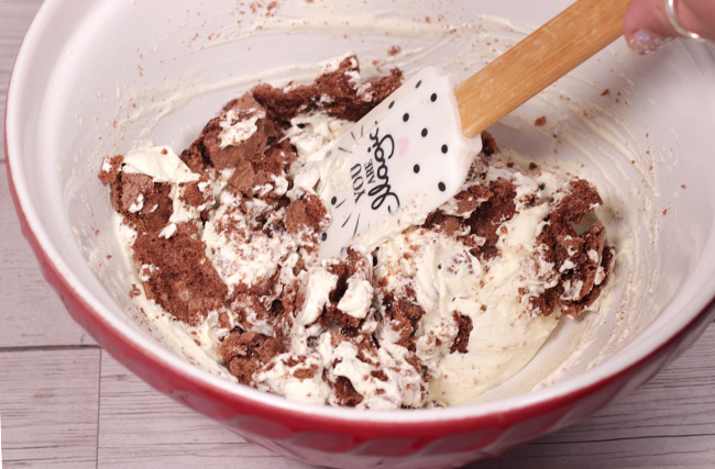 Chocolate-Eton-Mess-4